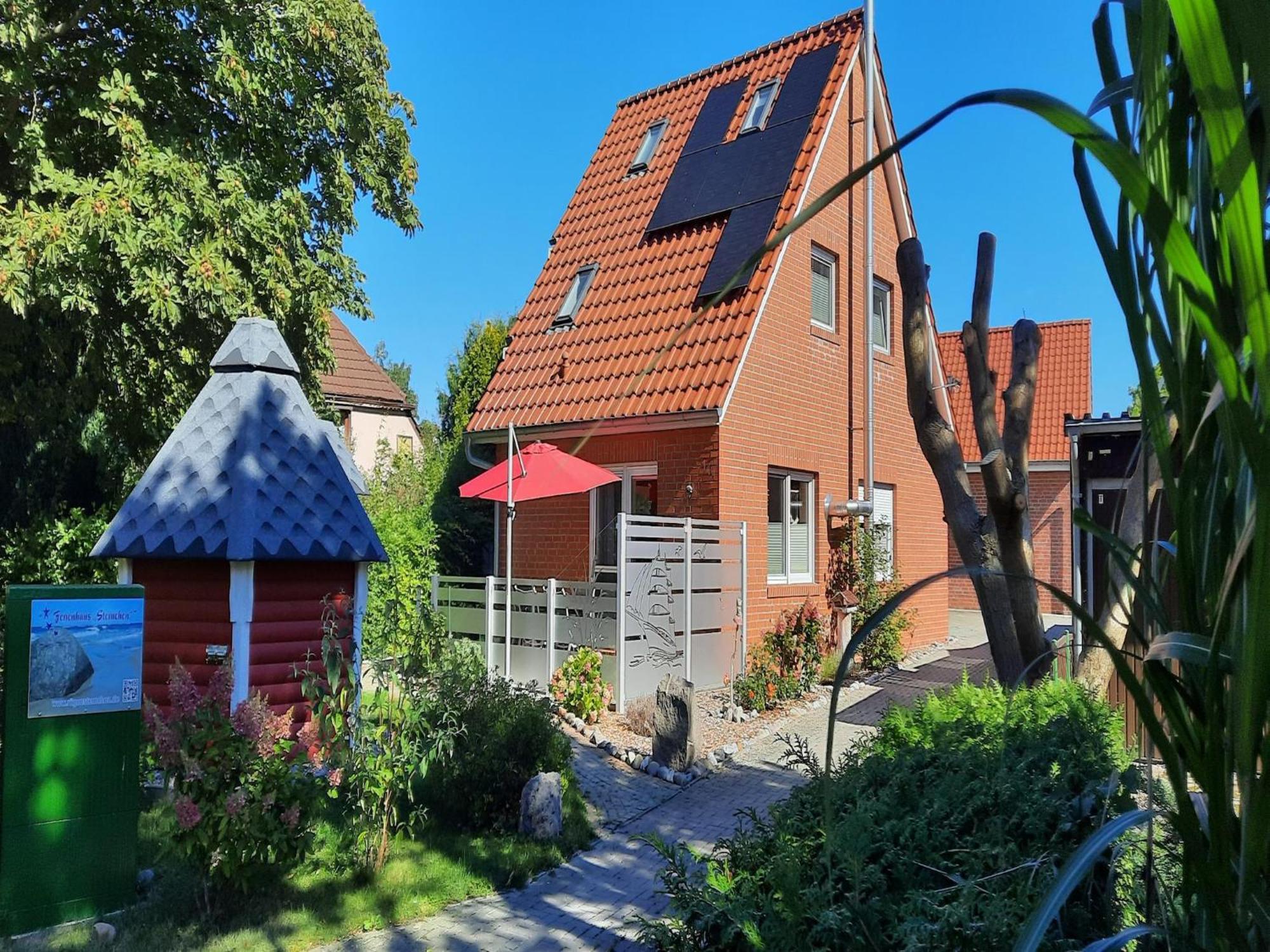 Modern Holiday Home With Sauna By The Sea In Wiek Wiek auf Rügen エクステリア 写真